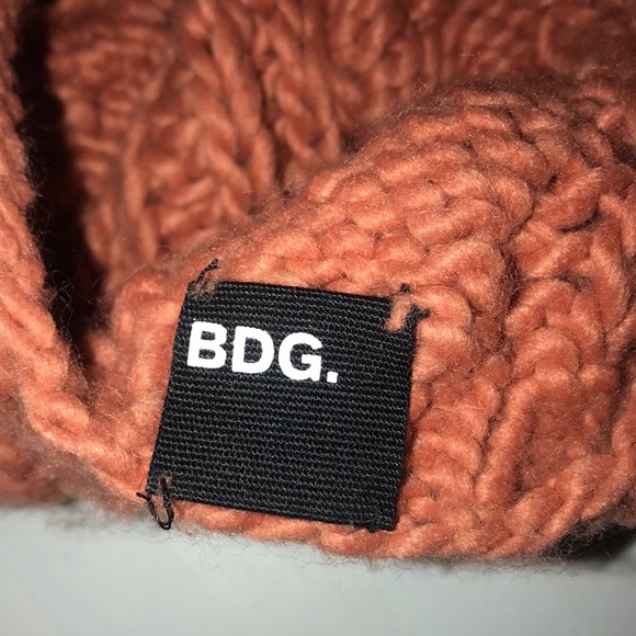 BDG orange beret - Picture 3 of 4